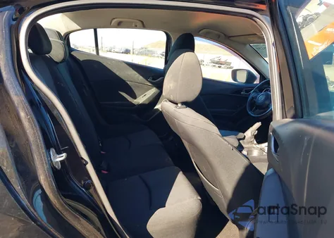 2015 Mazda Mazda3 I Sport из США, поврежденный, VIN JM1BM1U75F1232879